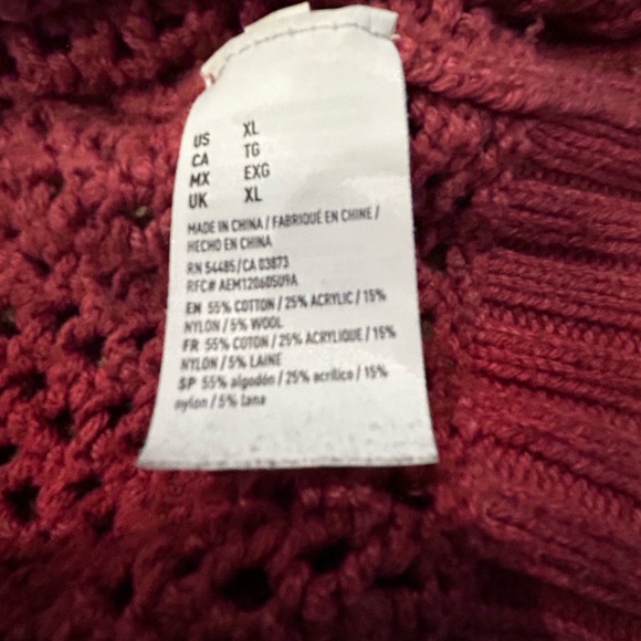 American Eagle Outfitters Maroon Cable Knit Sweater - Picture 4 of 6